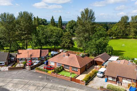 2 bedroom semi-detached bungalow for sale, Gutticar Road, Widnes