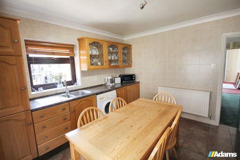 2 bedroom semi-detached bungalow for sale, Gutticar Road, Widnes