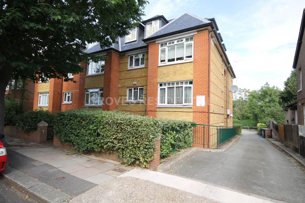 Dukes Avenue, New Malden 1 bed flat for sale £365,000