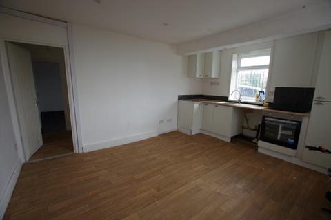 1 bedroom flat to rent, Hustler Street, BD3 0PS