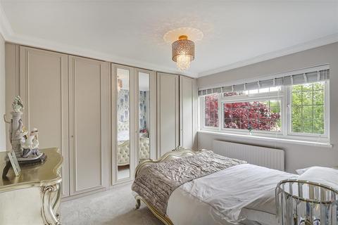 7 Cob Drive, Shorne, Gravesend, DA12 3DU