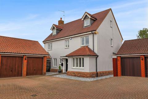 5 bedroom detached house for sale, The Orchard, Maldon CM9