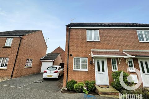 2 bedroom semi-detached house for sale, Dairy Way, Gaywood, King's Lynn