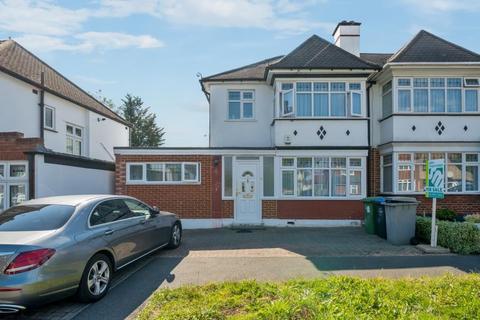 4 bedroom semi-detached house for sale, Regal Way, Kenton, HA3 0SG