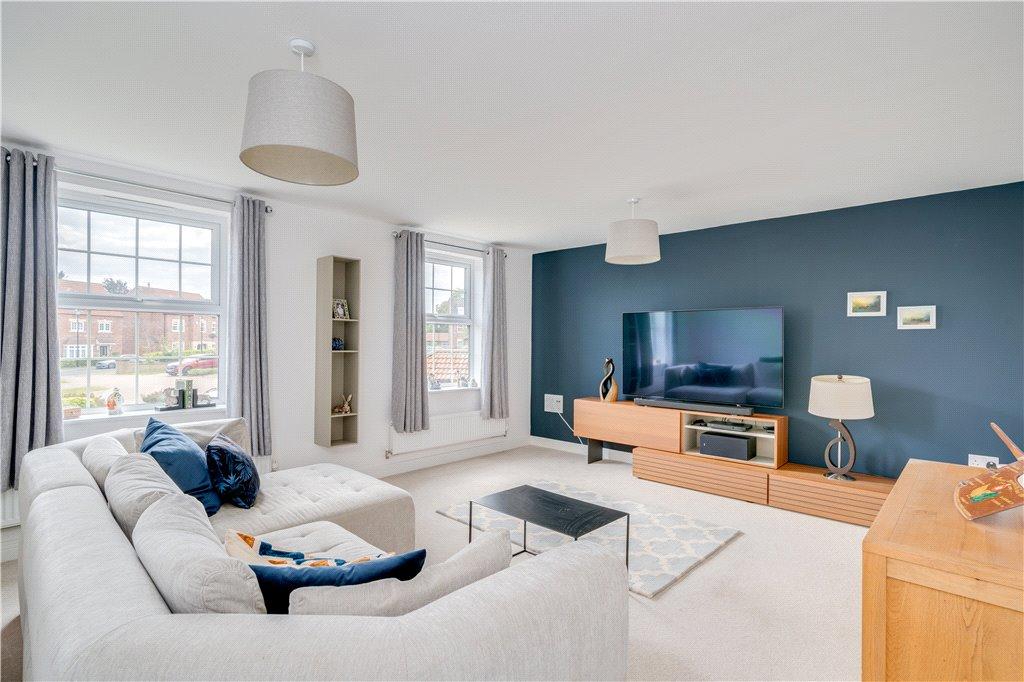 1st Floor Lounge