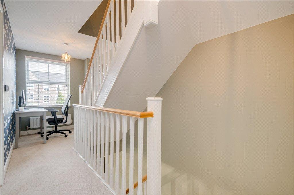 1st Floor Landing