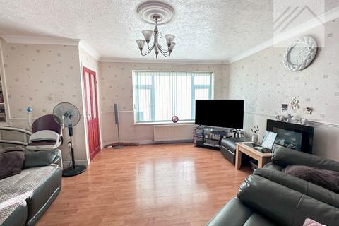 3 bedroom terraced house for sale, Suffolk Walk, Canvey Island