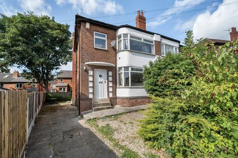 25 Ash Crescent, Leeds, LS6 3LE