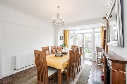 3 bedroom terraced house for sale, Endlebury Road, North Chingford