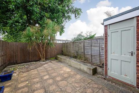 3 bedroom house for sale, Burham Close, Penge, London, SE20