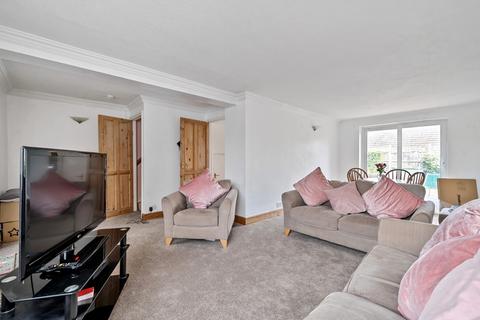 3 bedroom terraced house for sale, Birchside, Bedfordshire LU6