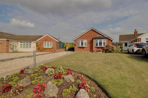 3 bedroom detached bungalow for sale, Kaybourne Crescent, Gloucester