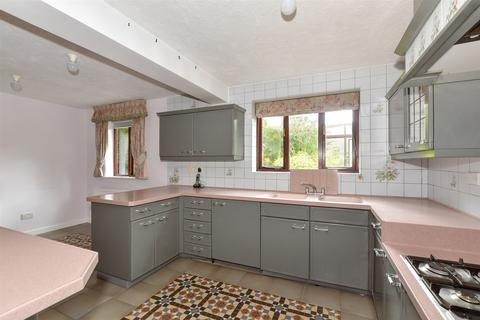 San Jacinto Farm End, London, E4 7QS