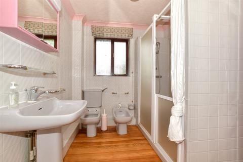 San Jacinto Farm End, London, E4 7QS