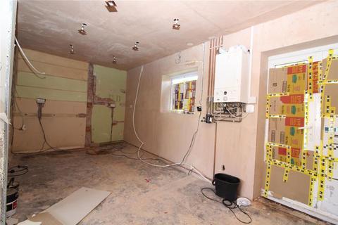 34 Brockholes Crescent, Poulton-le-fylde, FY6 8HU
