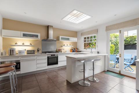 5 bedroom detached house for sale, Fulham Park Gardens, London, SW6