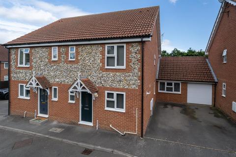 3 bedroom semi-detached house for sale, Little Orchard, Hemel Hempstead