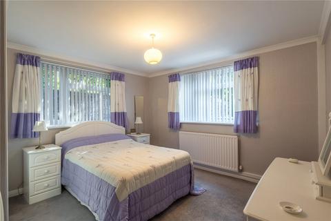 3 bedroom apartment for sale, Horsehills Drive, Wolverhampton, West Midlands, WV3