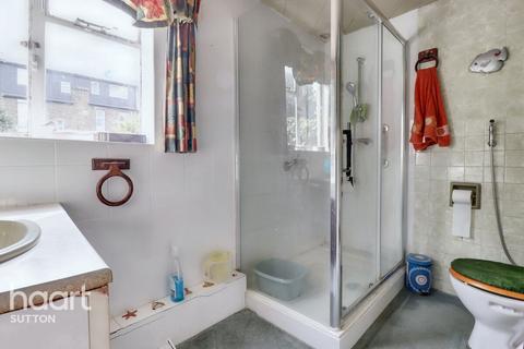 11 Quicks Road, London, SW19 1EZ