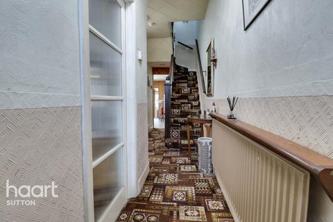 11 Quicks Road, London, SW19 1EZ