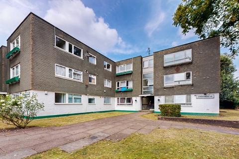 2 bedroom apartment for sale, Uxbridge Road, Stanmore, HA7