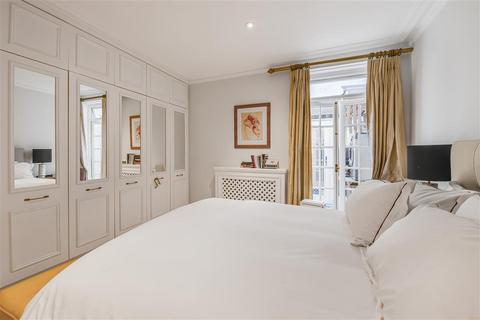 2 bedroom flat for sale, London SW7