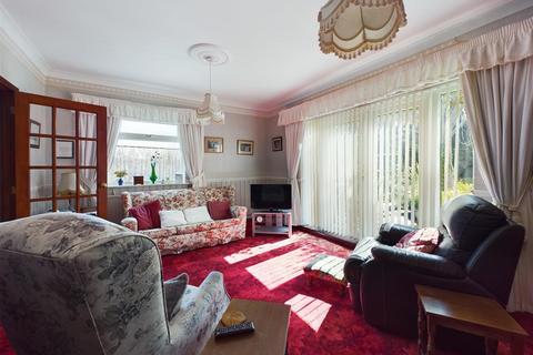 3 bedroom detached bungalow for sale, Roughton Road, Cromer