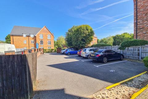 2 bedroom apartment for sale, Brooklands House, Leighton Road, Leighton Buzzard