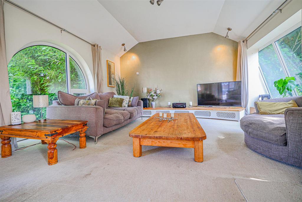 980 A8067.jpg