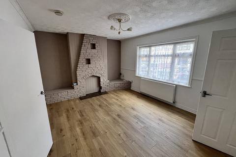 4 bedroom terraced house for sale, 8 The Greenfields  Coventry CV3 1EE