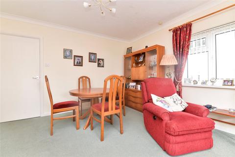 2 bedroom apartment for sale, Grove Road, Barton on Sea, New Milton, Hampshire, BH25