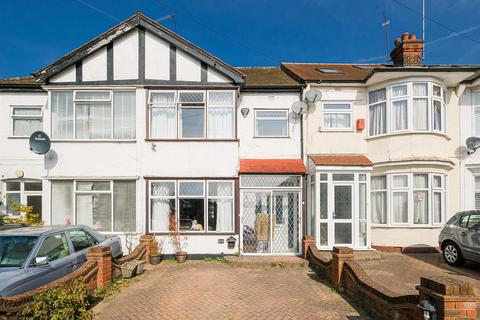 3 bedroom terraced house for sale, Middleton Avenue, Chingford