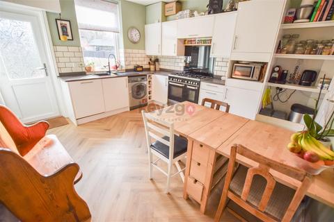 3 bedroom end of terrace house for sale, Cadman Street, Mosborough, Sheffield. S20