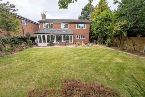 4 bedroom detached house for sale, Radbroke Close, Sandbach