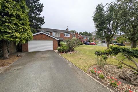 4 bedroom detached house for sale, Radbroke Close, Sandbach