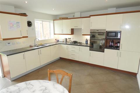 4 bedroom link detached house for sale, Sunnymill Drive, Sandbach