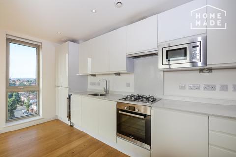 1 bedroom flat to rent, Bromley Road, Bellingham, SE6