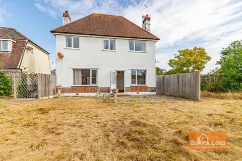 4 bedroom detached house for sale, Cranleigh Road, Southbourne