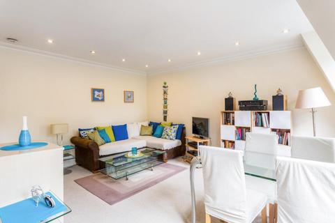 2 bedroom flat to rent, Ashburn Gardens, London SW7