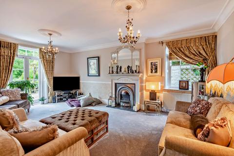 4 bedroom detached house for sale, Horseman Side, Brentwood, Essex