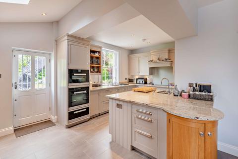 New Hall Farm Horseman Side, Brentwood, CM14 5ST