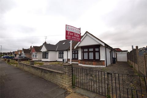 2 bedroom bungalow for sale, Portland Gardens, Chadwell Heath, RM6