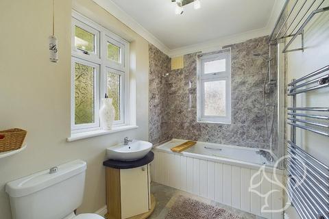23a Matlock Gardens, Hornchurch, RM12 6HX