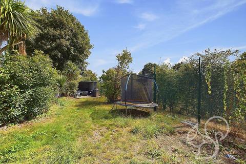 23a Matlock Gardens, Hornchurch, RM12 6HX