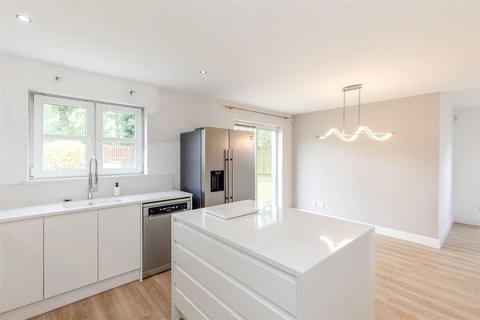 2 Academy Place, Bathgate, EH48 1AS