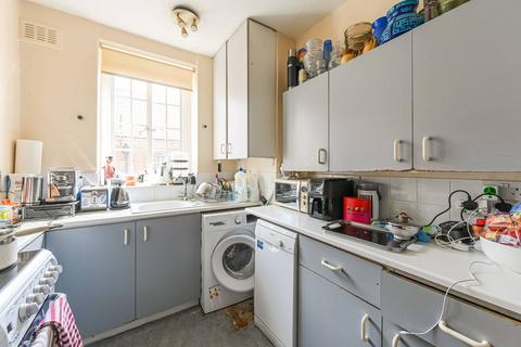 2 bedroom flat for sale, Chelsea Manor Street, Chelsea, London, SW3