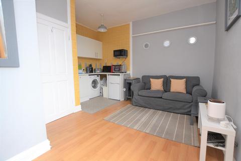 1 bedroom flat to rent, Portland Street, Edinburgh, EH6