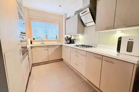 undefined, Woodfield Road, Broadheath, Altrincham, Greater Manchester, WA14