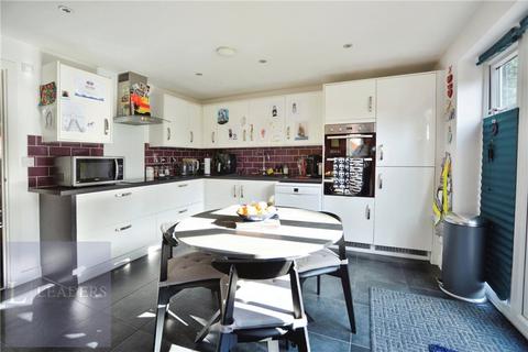 4 bedroom link detached house for sale, Hogarth Court, Sible Hedingham, Halstead