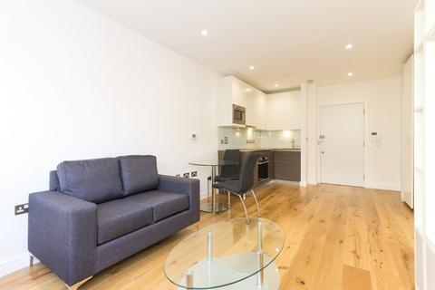 Studio for sale, Central House, Hounslow TW3